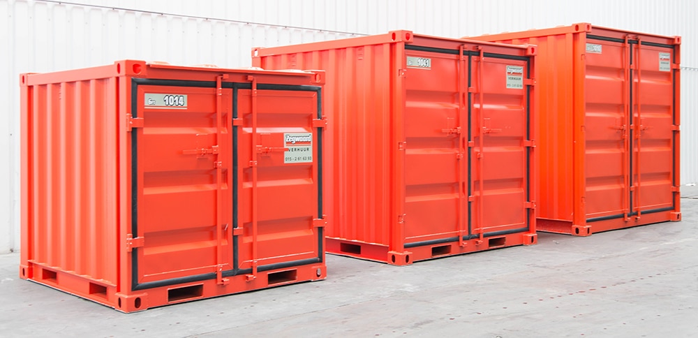 3 containers dicht